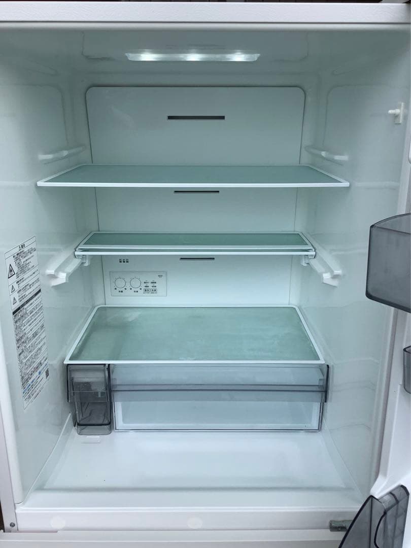 ま 2021年製 東芝 3ドア冷蔵庫 GR-S33SC(WT) 326L