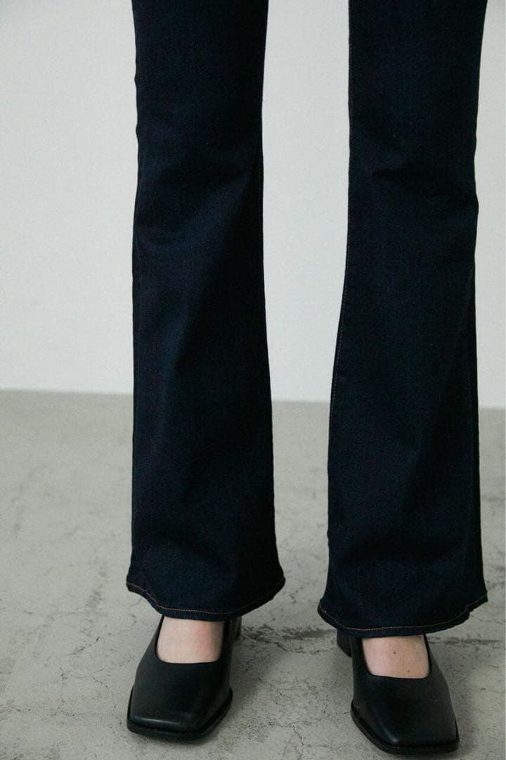 パンツ MOUSSY HW Rebirth FLARE 24