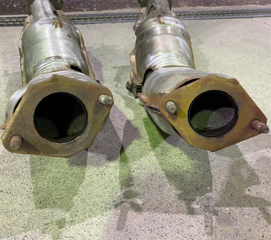 z33純正触媒　最終値下げ