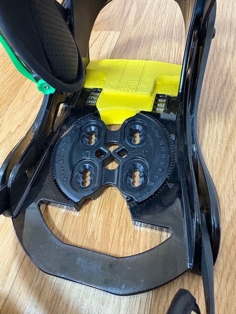 タ*ツ様 バートン　ビンディング