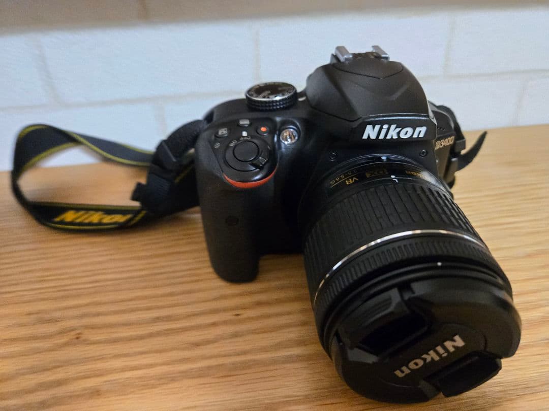 Nikon D3400 デジタル一眼レフカメラ+Nikon 望遠ズームレンズ