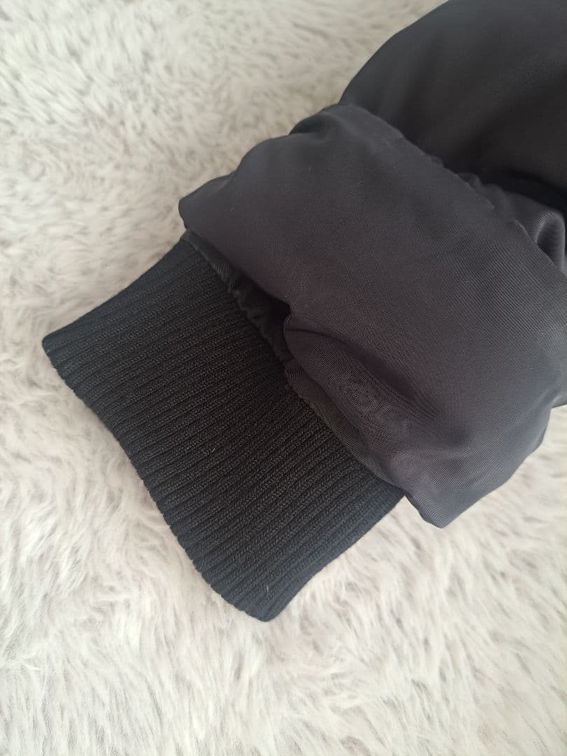 ミラオーウェン　黒　 フード付きダウンジャケット　フリーサイズ　極美品