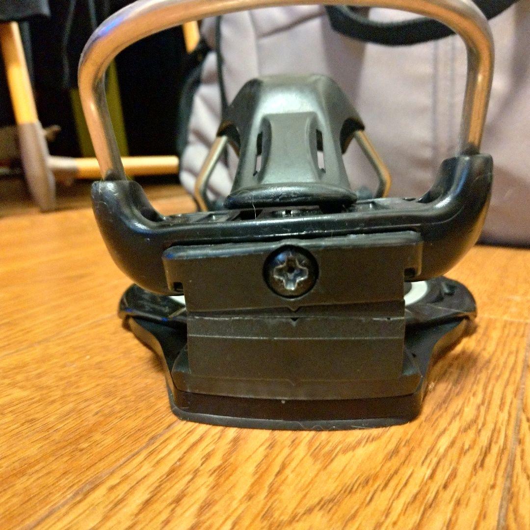 FZ2 レースチタニウムアルペンボードビンディング