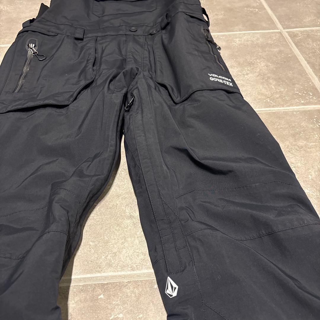 ボルコム GORE-TEX スノーボード ウェアM ビブパンツS 上下セット 黒