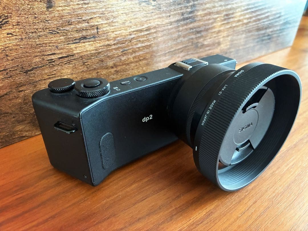 デジタルカメラ SIGMA dp2 Quattro