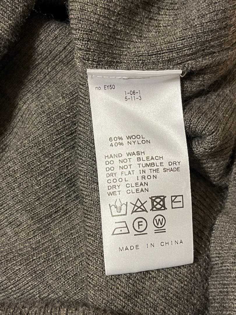 アパルトモン　タートルネックリブニット　指抜き　ベージュ