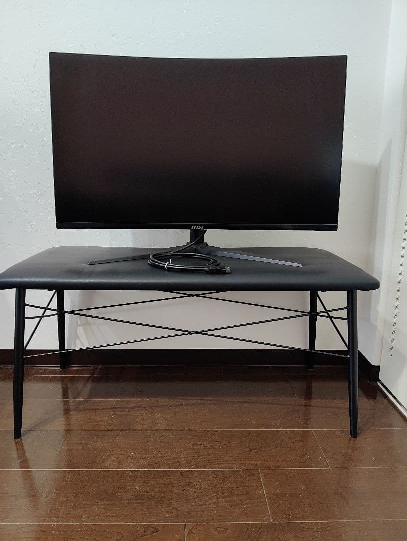 MSI CURVED GAMING 31.5インチ モニター(G323CV)