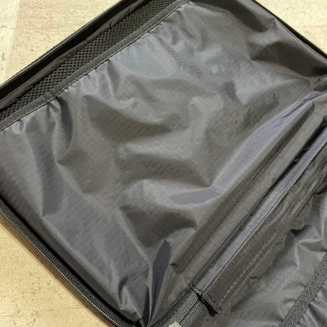 ブリーフィングBRIEFING★ノートPCケース★ガジェットケース★ハードケース