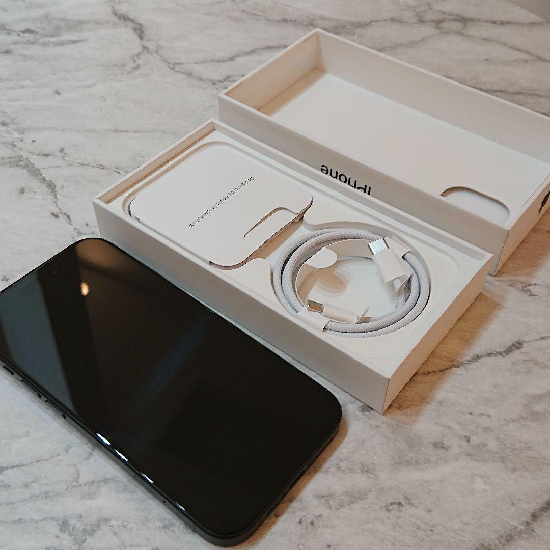 aki　iPhone15 128GB SIMフリー ブラック