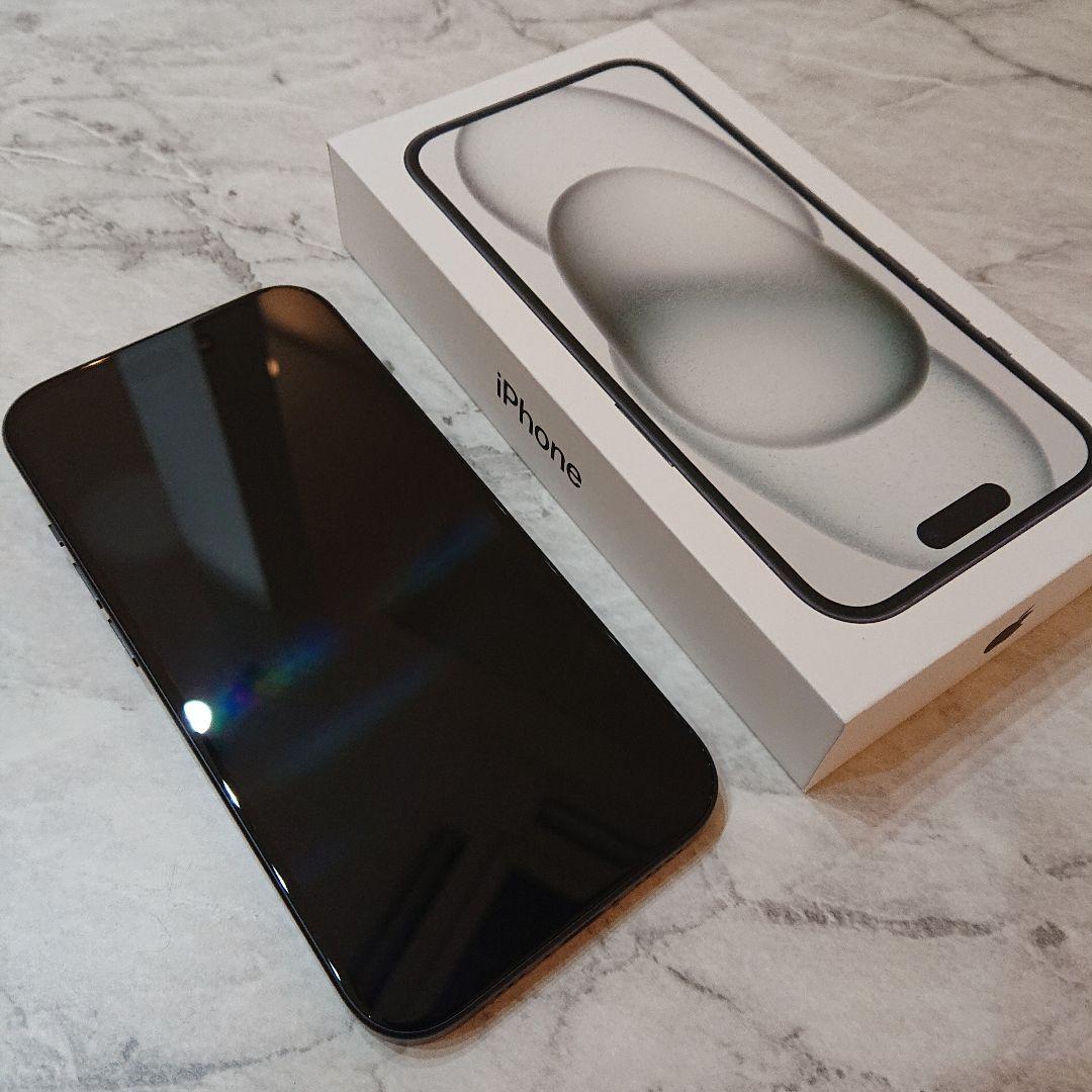 aki　iPhone15 128GB SIMフリー ブラック
