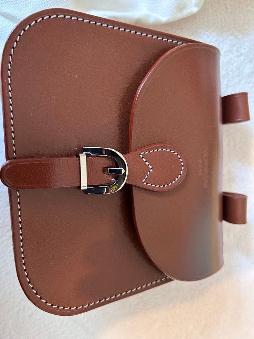 クレージュ　ブラウンレザー　ウエストポーチ