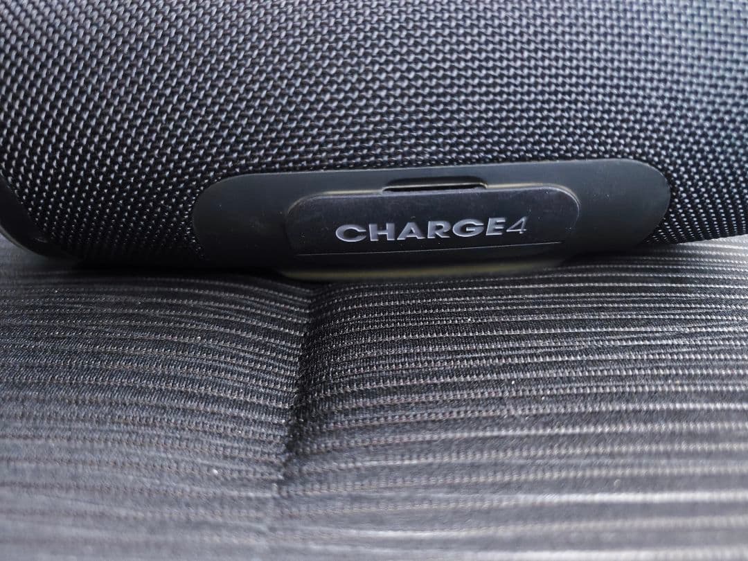JBL Charge 4 ワイヤレススピーカー ブラック