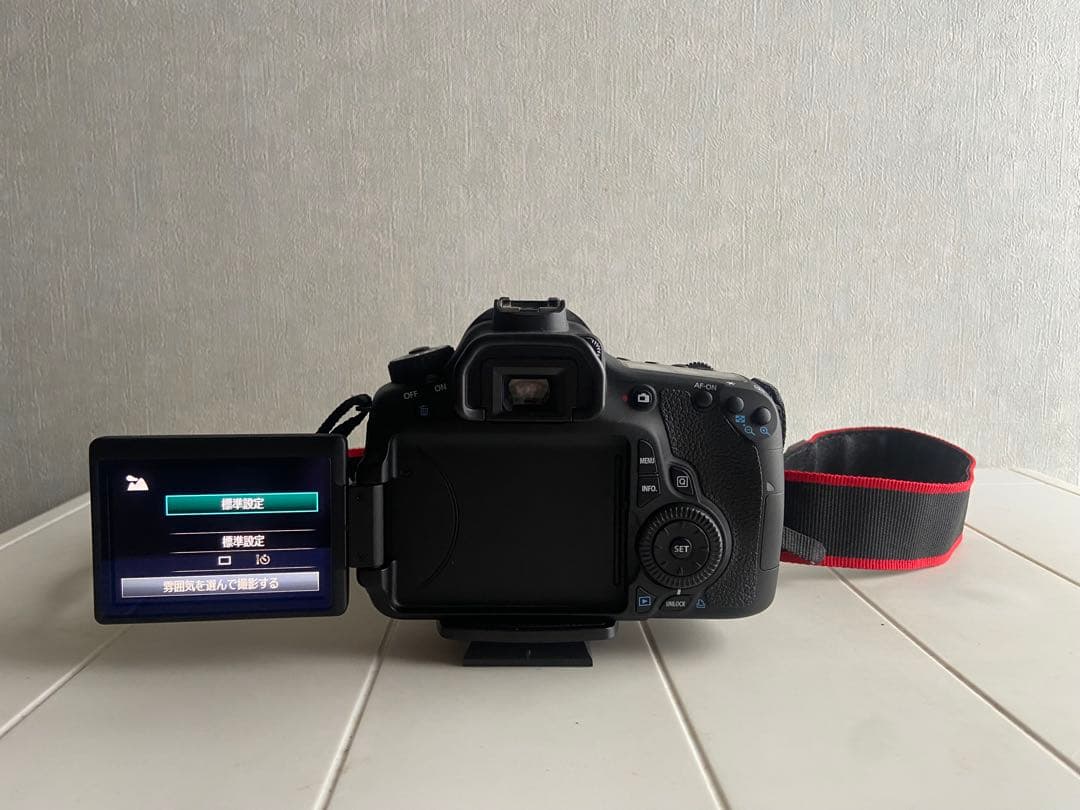 Canon EOS 60D デジタル一眼レフカメラ