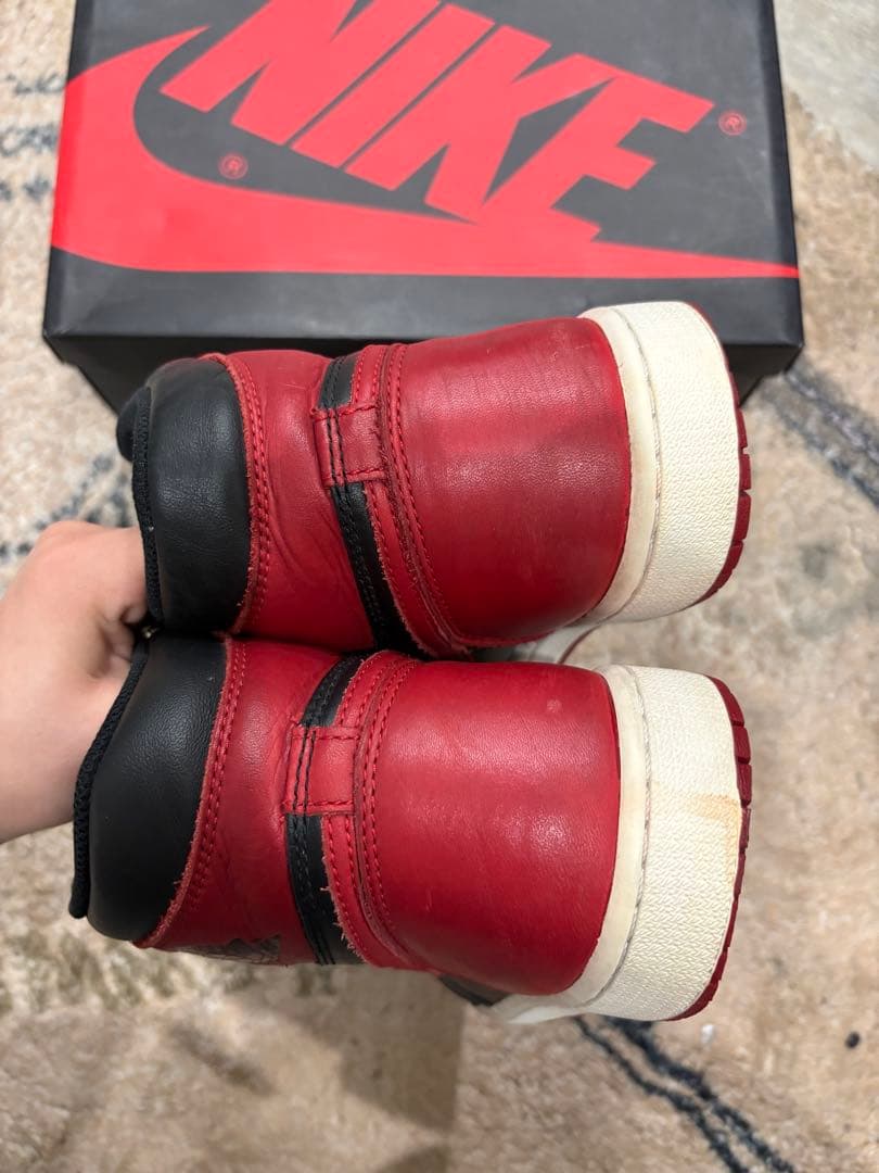 NIKE Air Jordan 1 ブラック/レッド