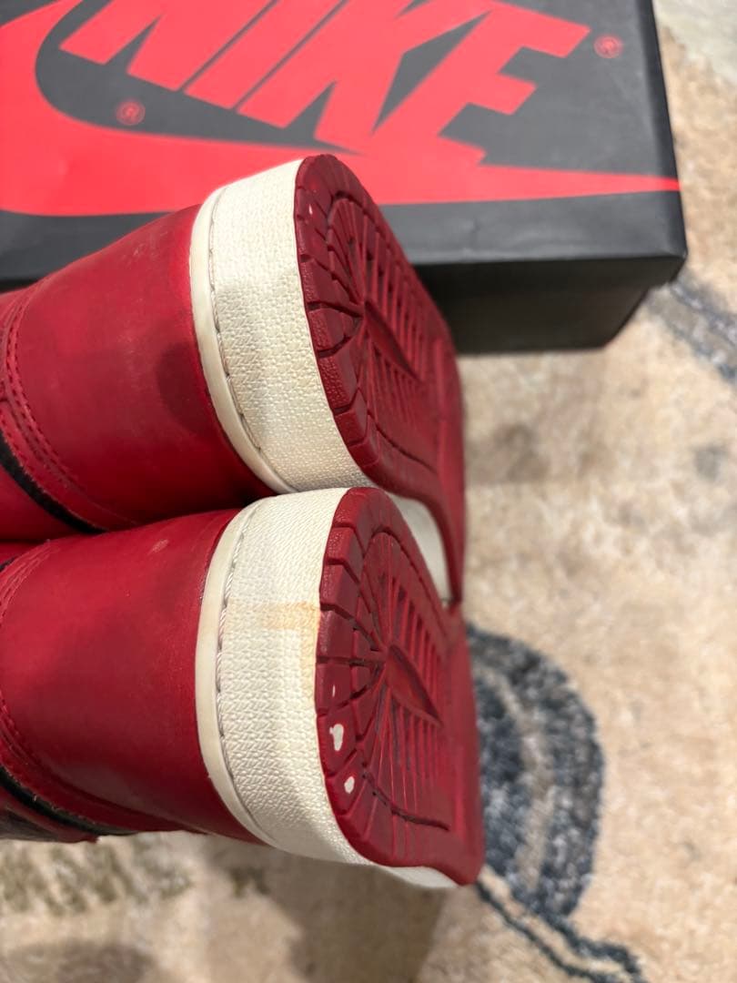 NIKE Air Jordan 1 ブラック/レッド