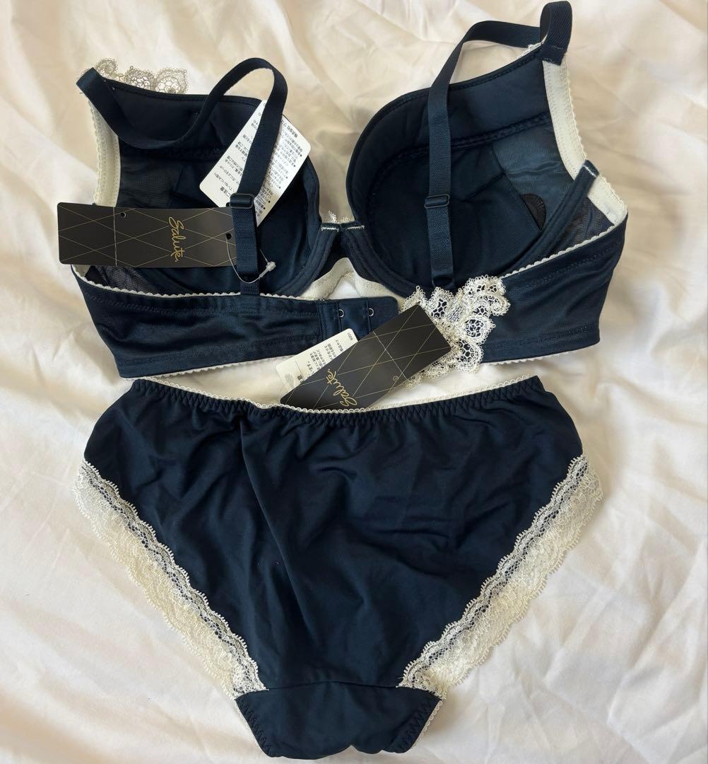 ワコール　サルート 57 G ニュールック　ブラショーツセット　E75L GB