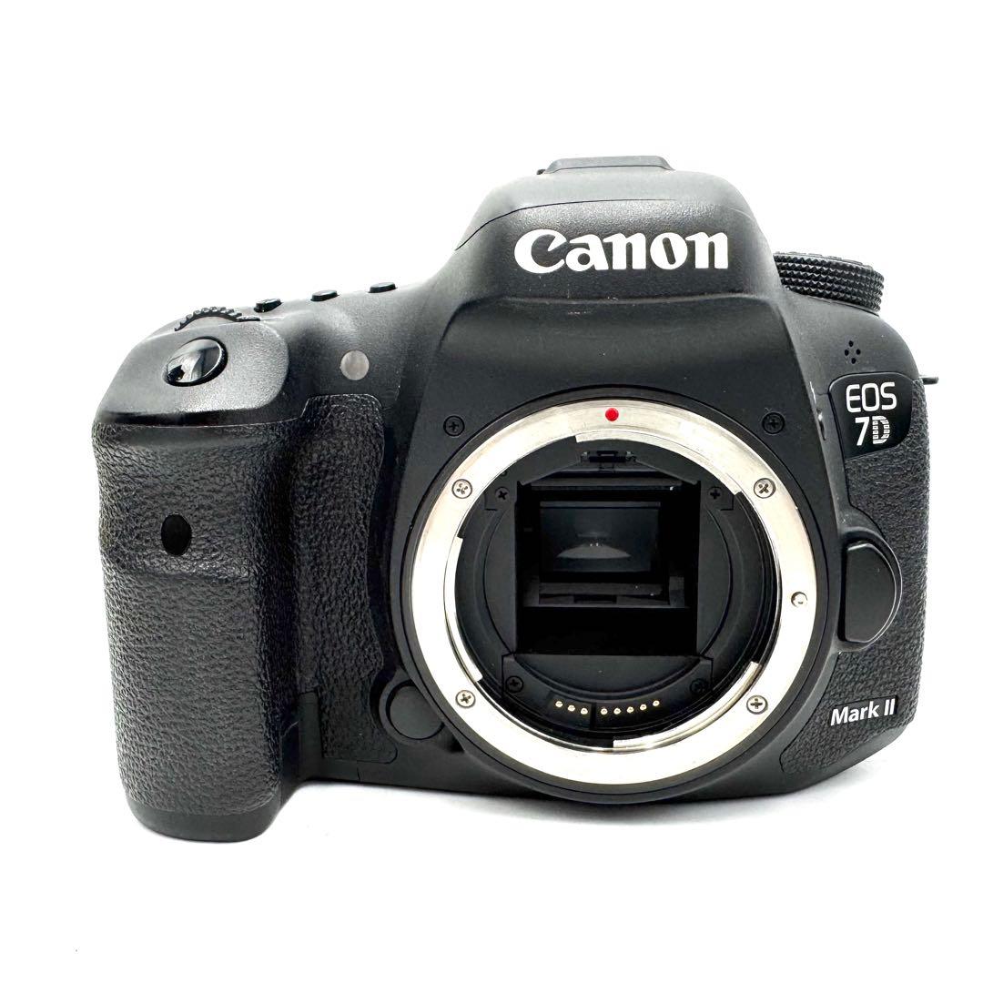 美品 CANON キャノン EOS 7D Mark II デジタル一眼レフ