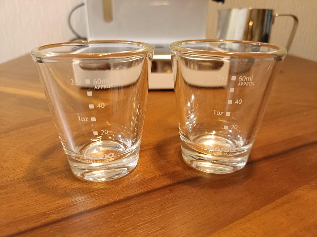 【****ゆ】デロンギ ECP3220J-W ホワイト