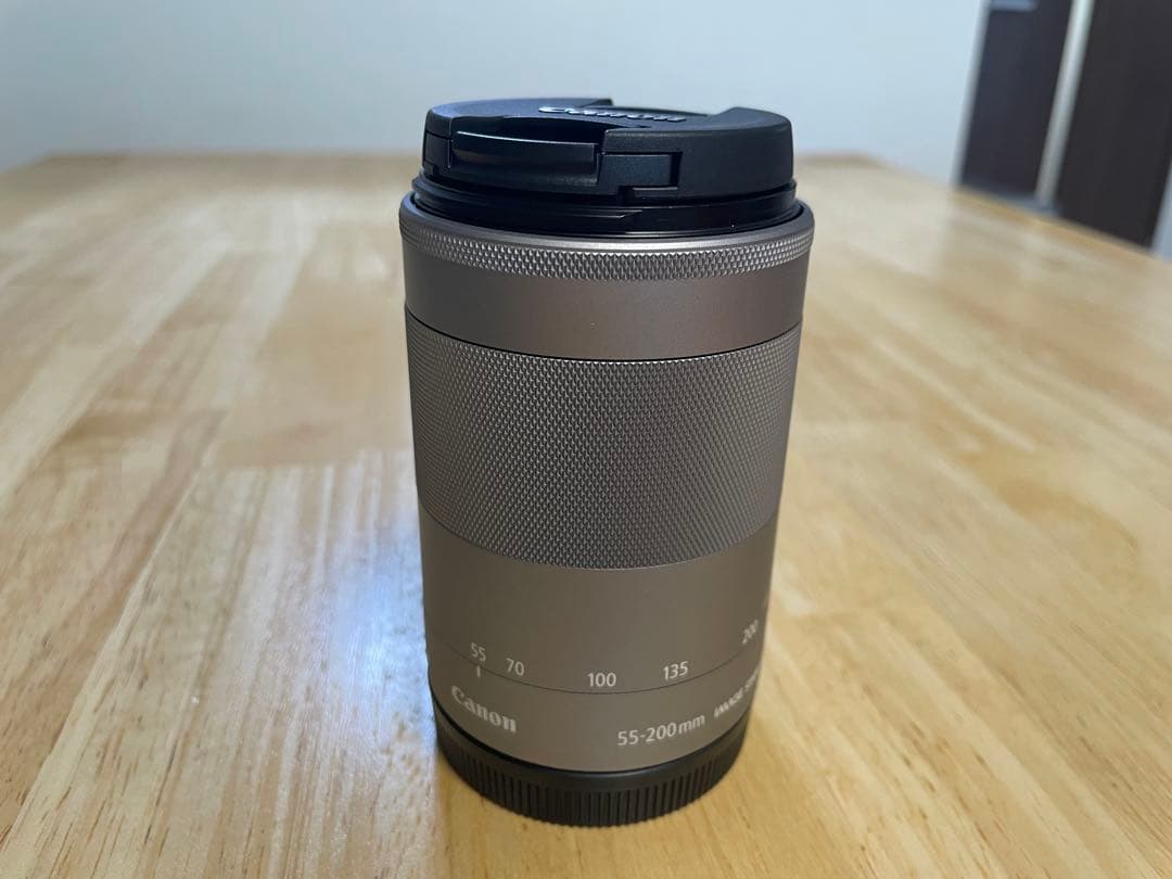 Canon EOS M100 ホワイト ダブルズームキット