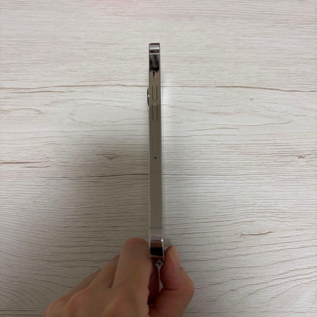 iPhone13 Pro 256GB シルバー SIMフリー