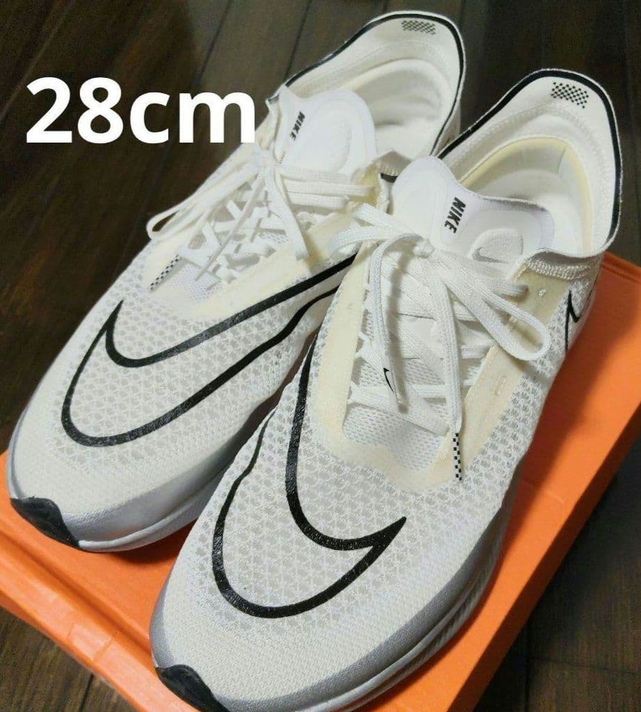 ナイキ ズームX ストリークフライ プロト