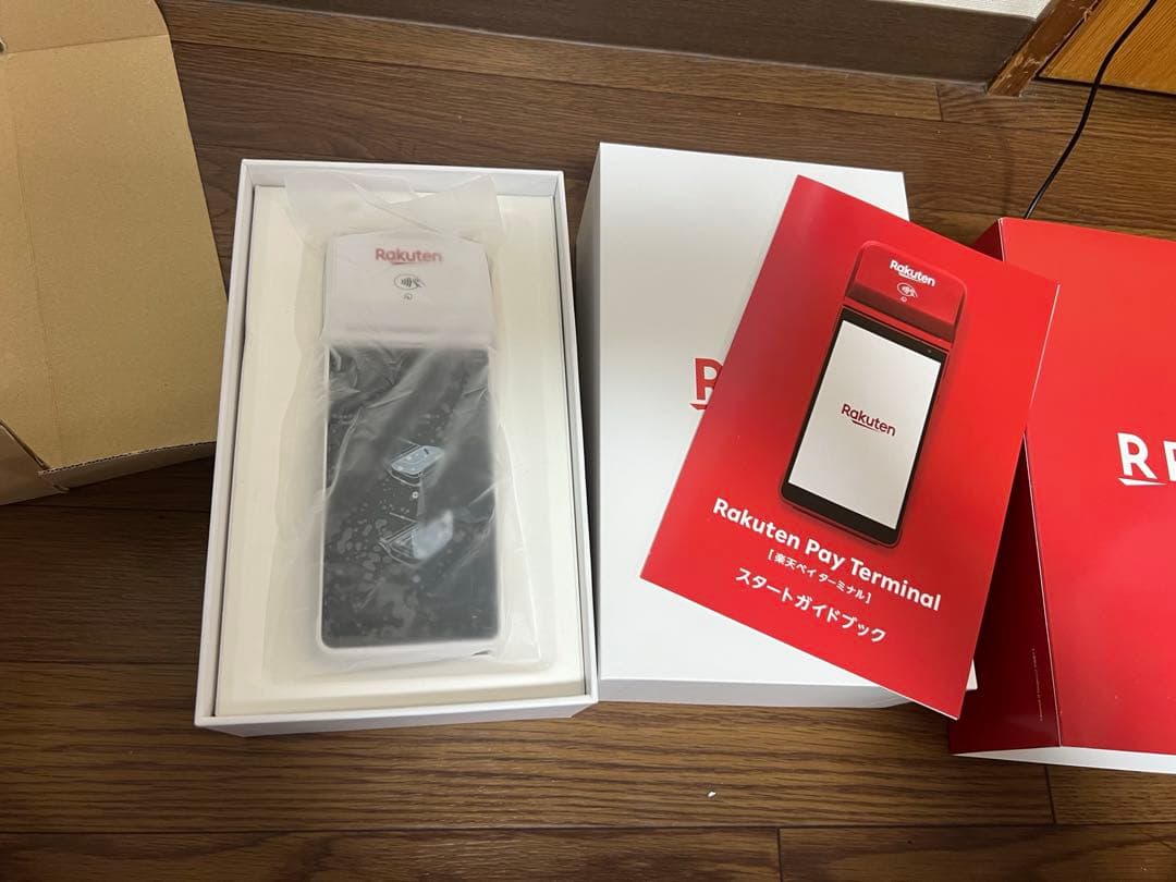 楽天ペイターミナル　白　ほぼ新品