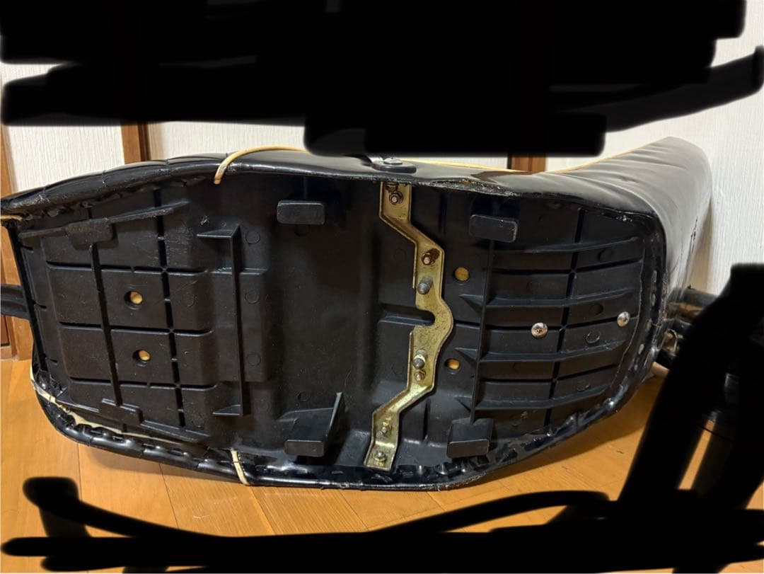 zrx400 3段シート