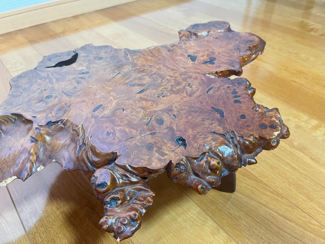 【天然一枚板】飾り台 盆栽台 花瓶台 座卓 足付き 大型 希少【光沢仕上げ】