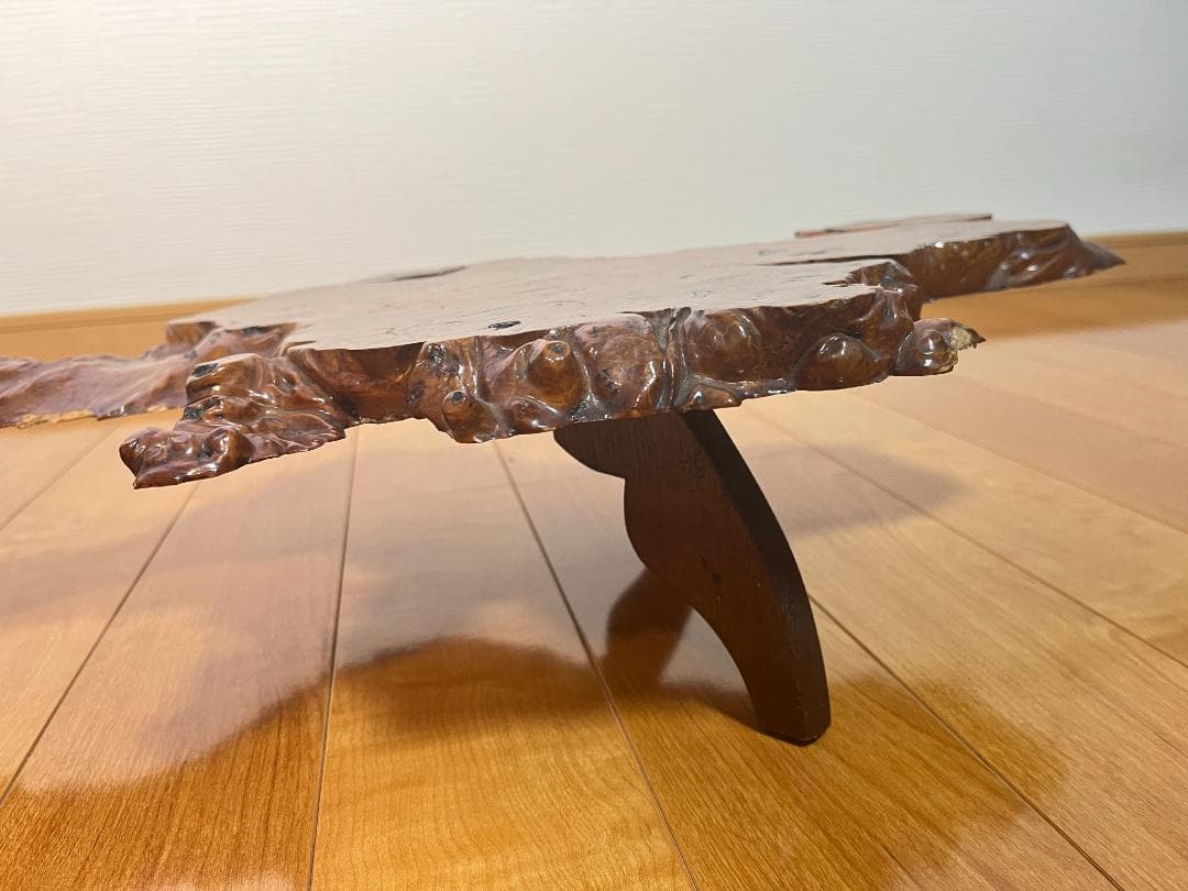 【天然一枚板】飾り台 盆栽台 花瓶台 座卓 足付き 大型 希少【光沢仕上げ】