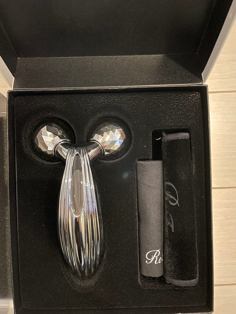 ReFa☆リファカラットレイ　ほぼ新品