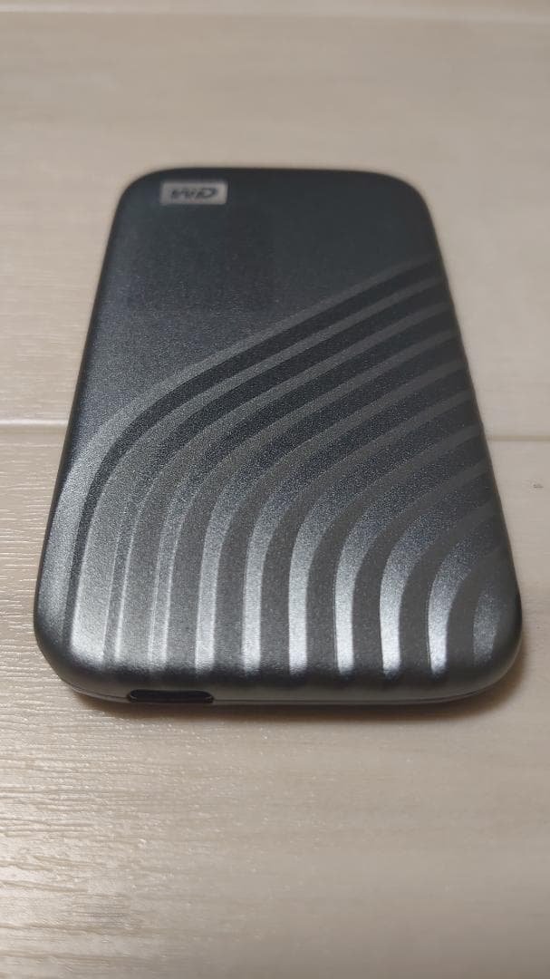 WD My Passport 1TB (外付けSSD)