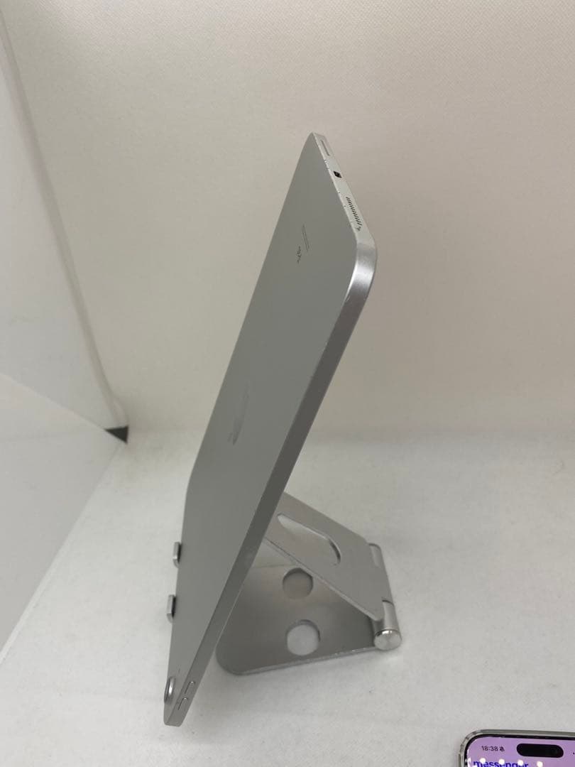 ジャンク品iPad Gen 第10世代 64GB シルバー