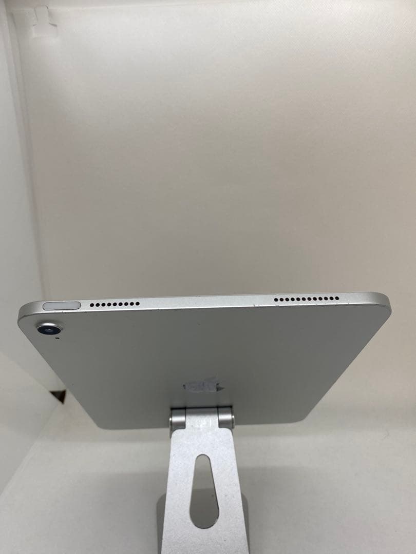 ジャンク品iPad Gen 第10世代 64GB シルバー