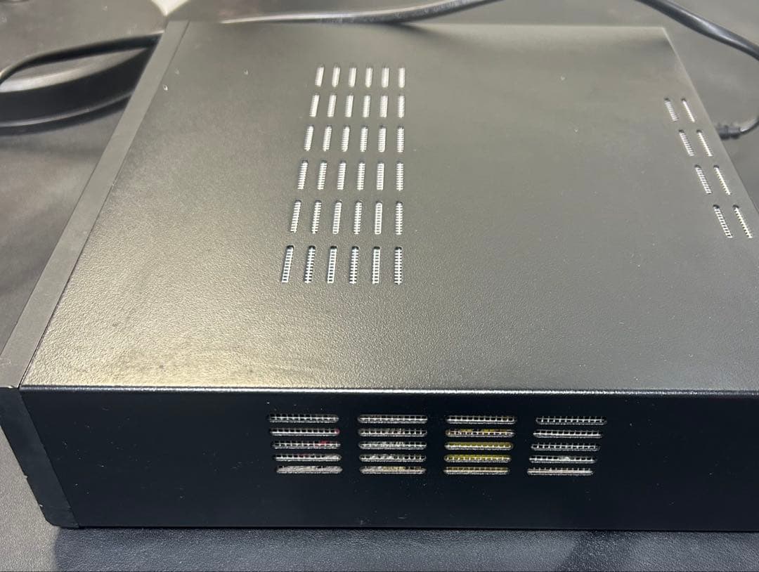 MASSIVE OE-M2020mix パワーアンプ生産完了品　定価45980円