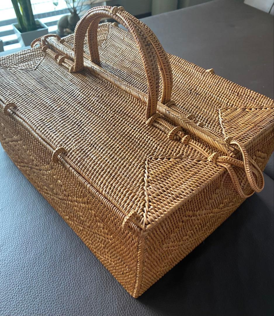 アタ　バスケット