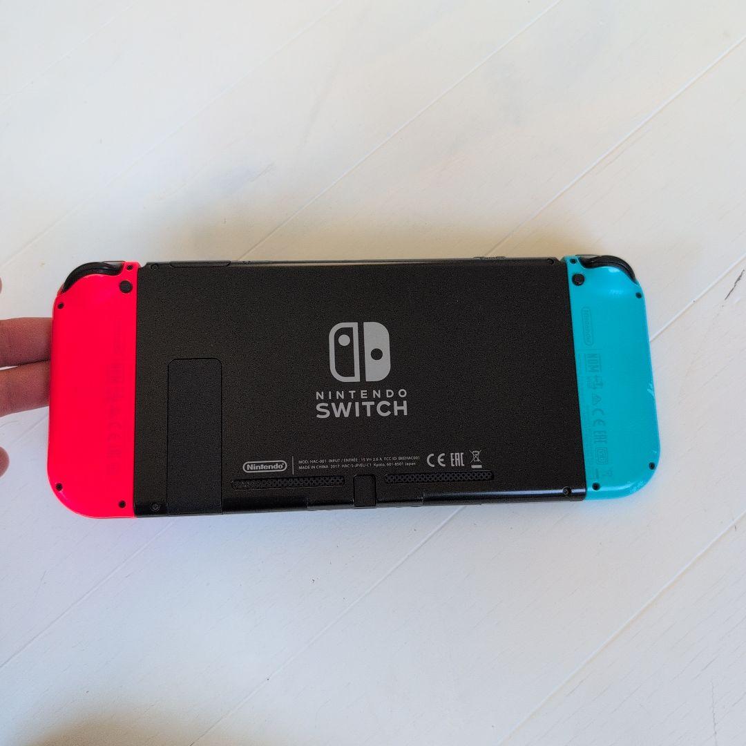 Nintendo Switch 本体 ネオンブルー・レッド