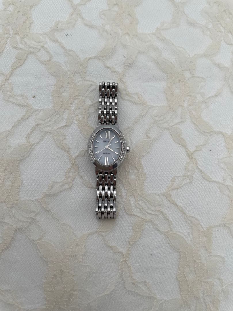 SEIKO EXCELINE レディース腕時計 ソーラー 10Pダイヤベゼル