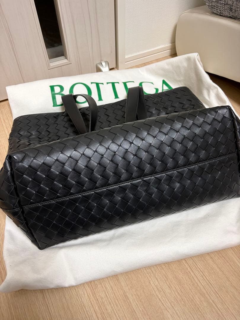週末のみ価格　美品　Bottega Veneta イントレチャート トートバッグ