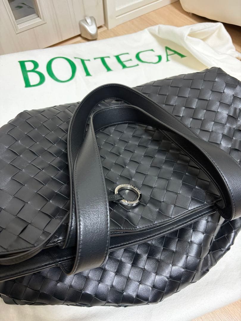 週末のみ価格　美品　Bottega Veneta イントレチャート トートバッグ