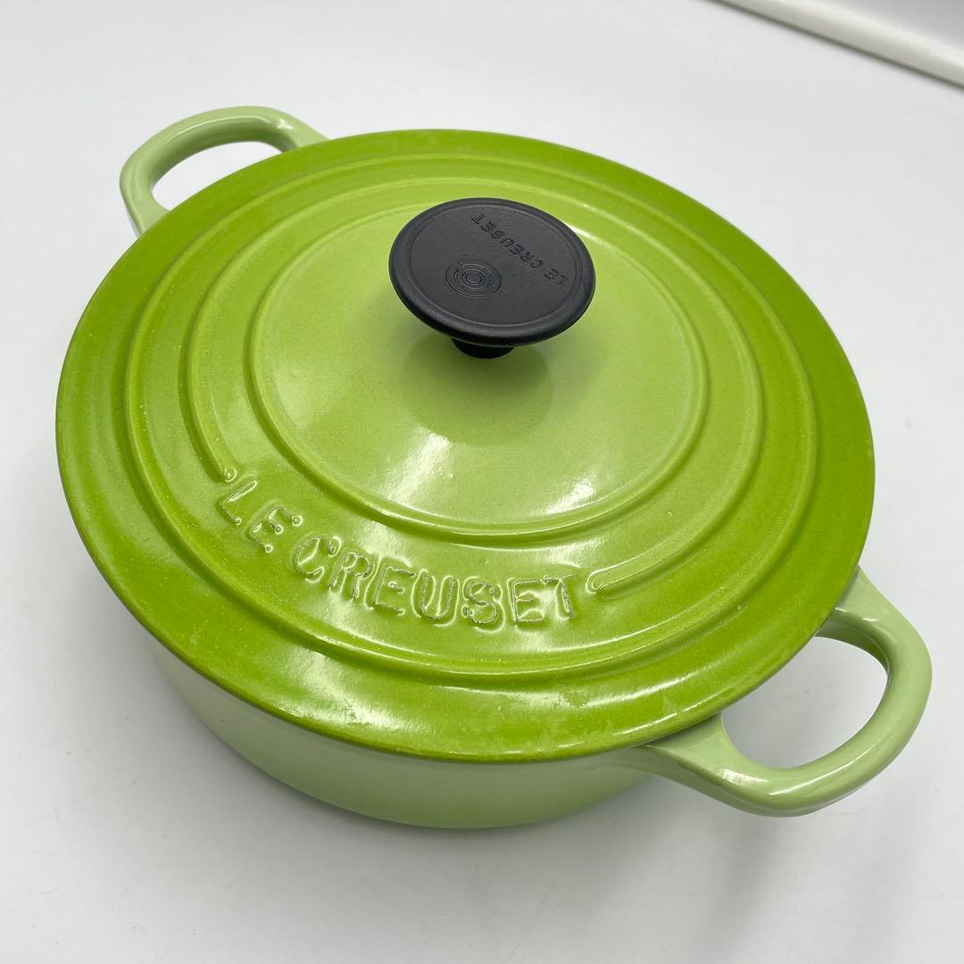 美品　ル・クルーゼ　シグニチャー ココット・ジャポネーズ 18cm グリーン