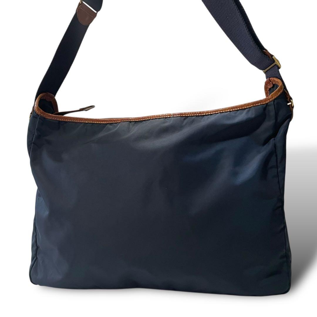 希少★フェリージ　メッセンジャーバッグ　ショルダーバッグ　ナイロン　ネイビー