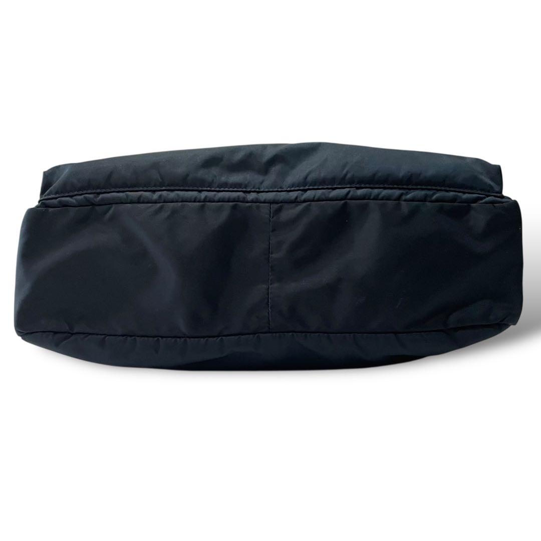 希少★フェリージ　メッセンジャーバッグ　ショルダーバッグ　ナイロン　ネイビー