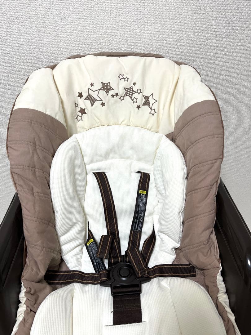 Combi コンビ ネムリラAT 新生児 自動 ハイローチェア