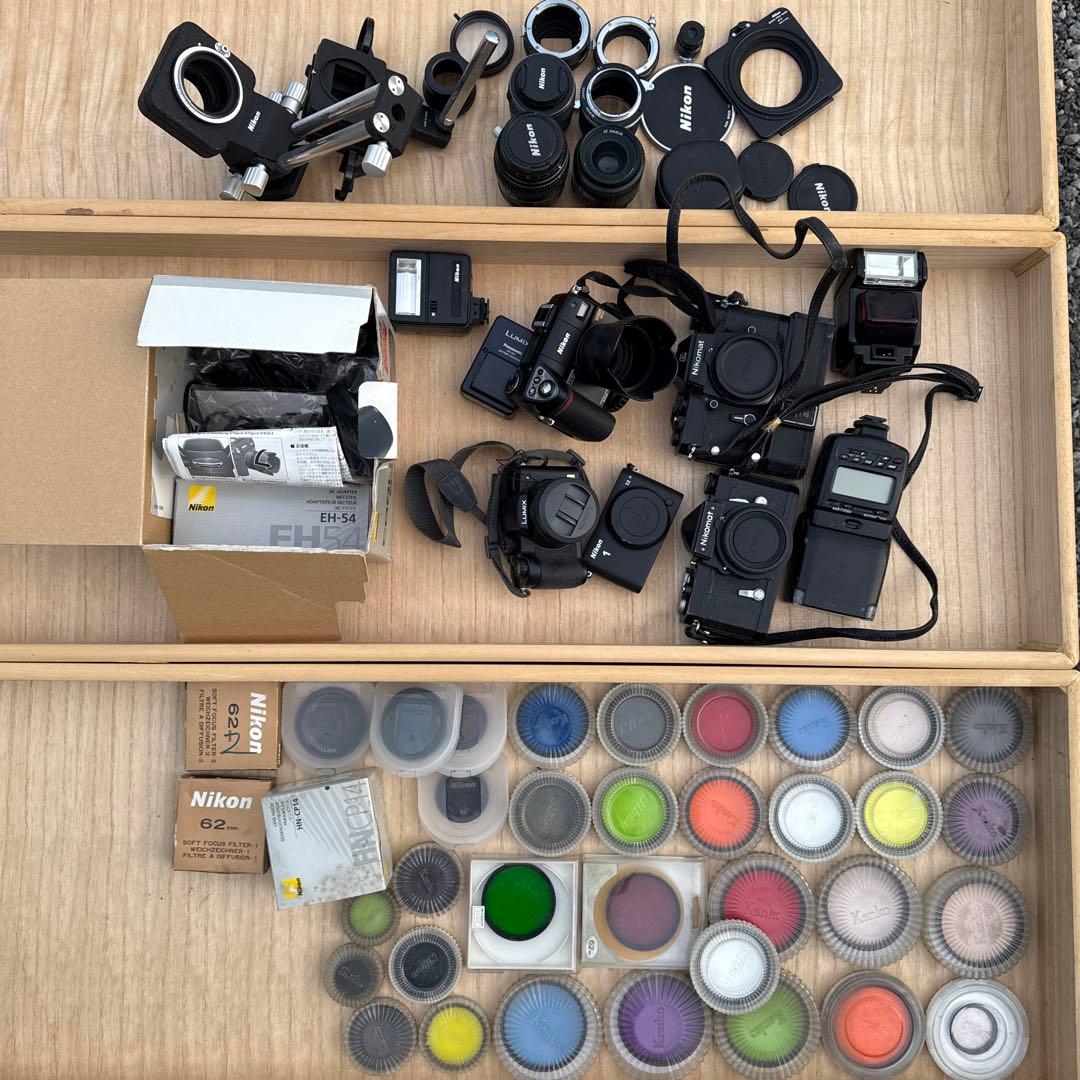 ニコン　カメラとレンズなど　動作確認不可ジャンクとして　カメラまとめ売り