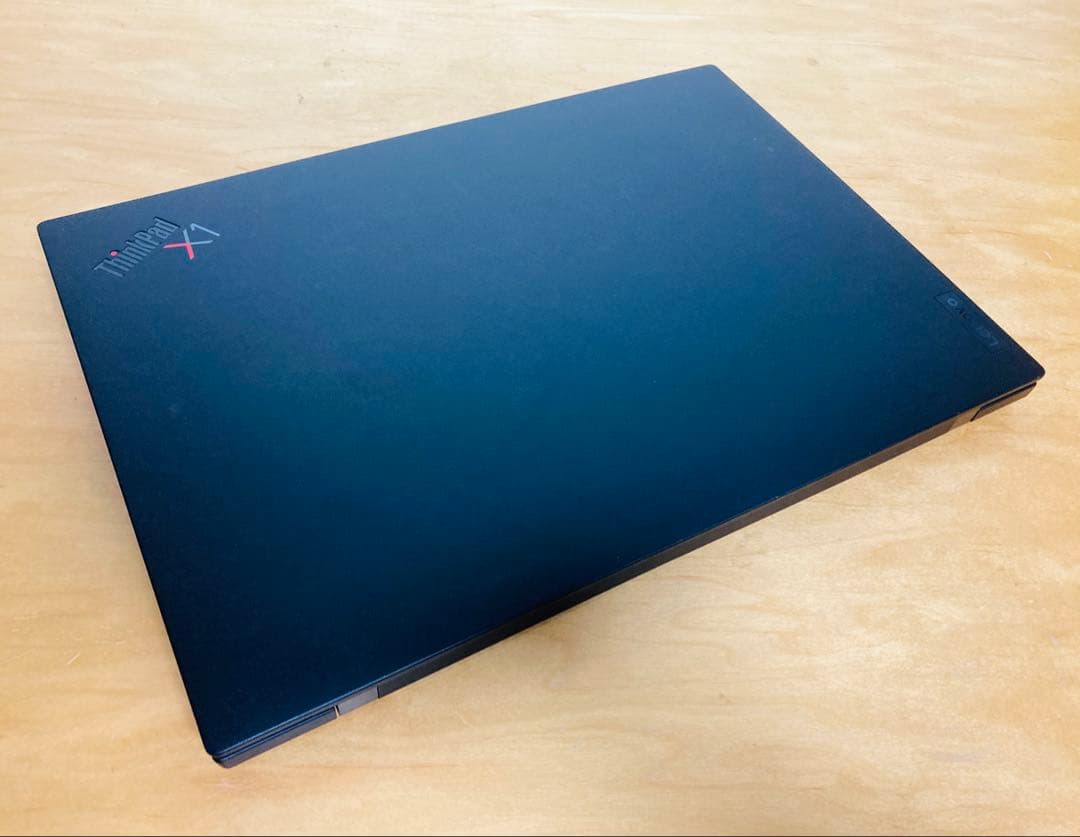 ThinkPad X1 Carbon Gen10/メモリ16GB/office付