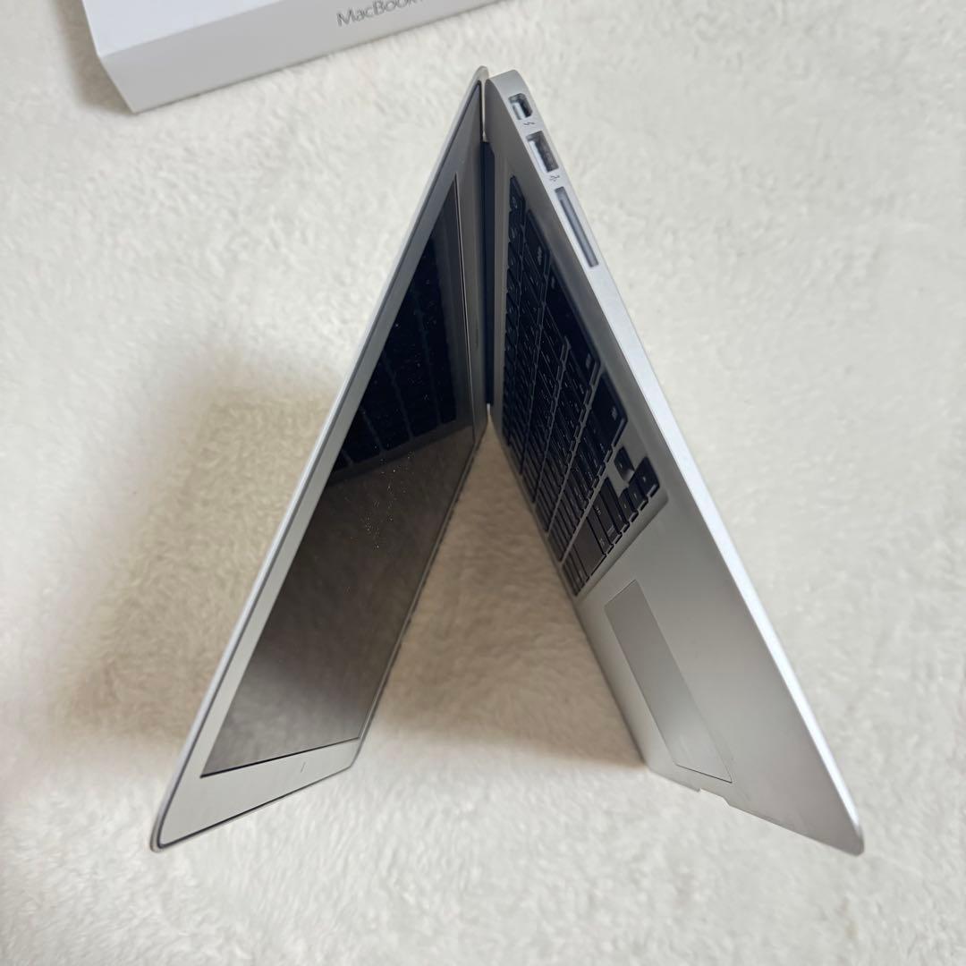 【箱あり美品✨】MacBookAir 13inch 2016model