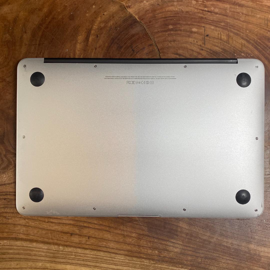 ［お手頃価格！］Apple MacBookAir 11inch 2012/442