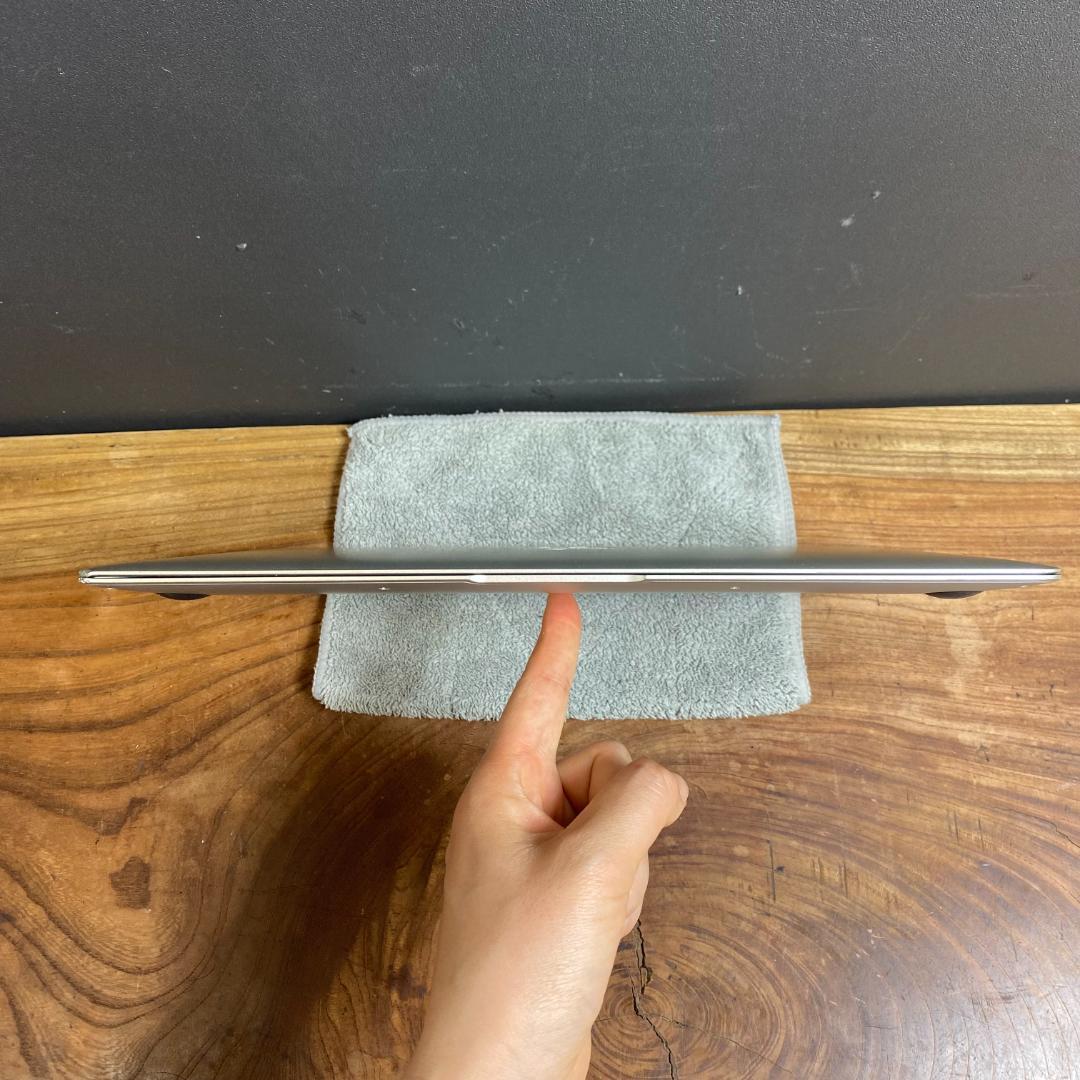 ［お手頃価格！］Apple MacBookAir 11inch 2012/442