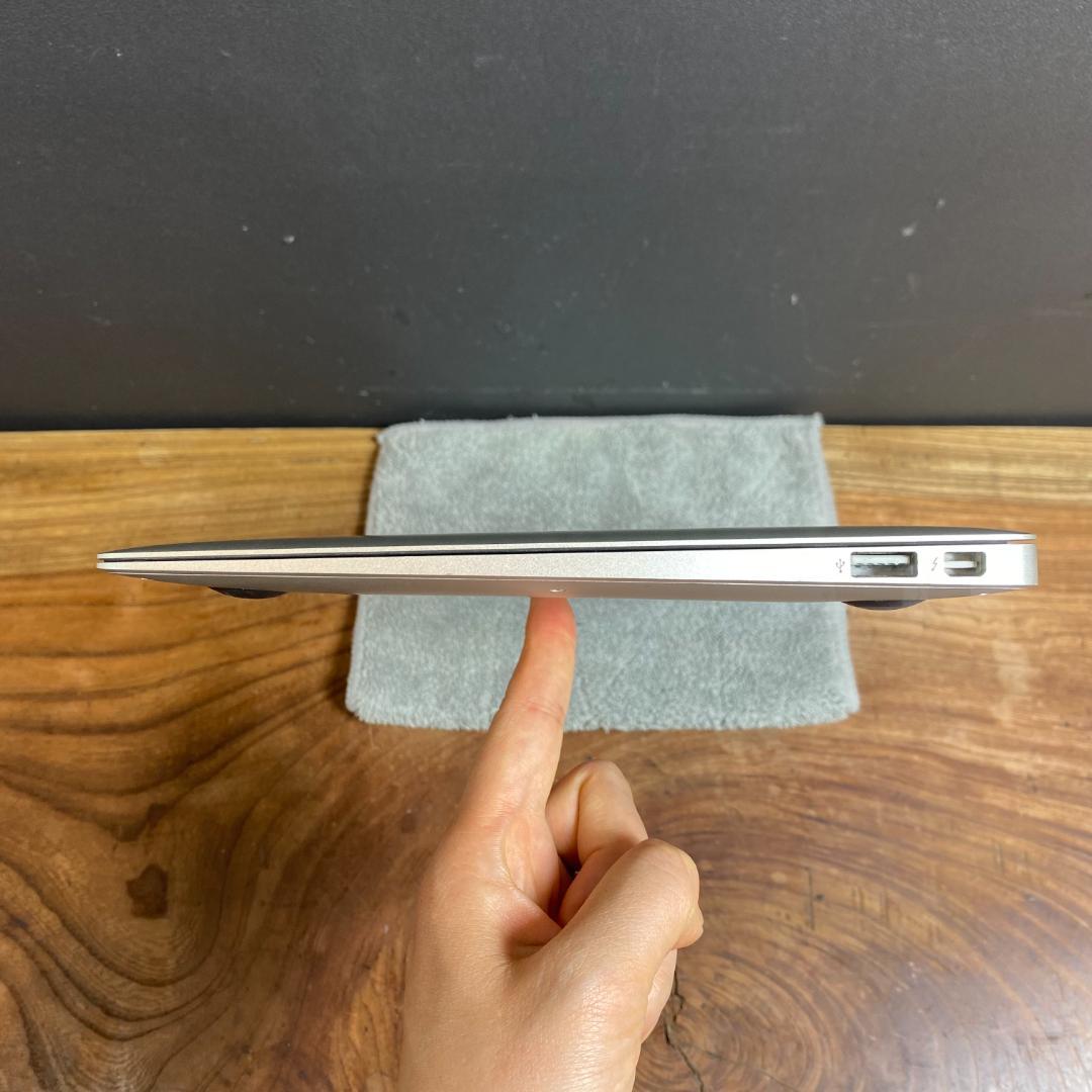 ［お手頃価格！］Apple MacBookAir 11inch 2012/442