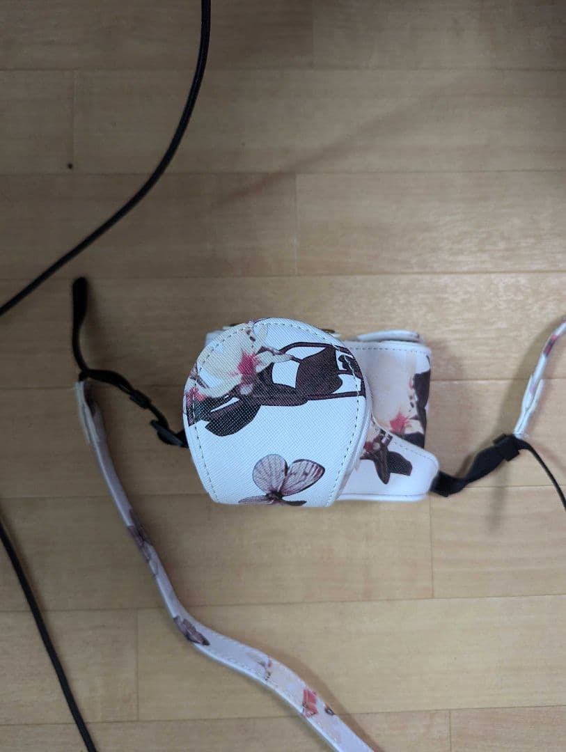 SONY α5000 カメラ Eマウントレンズ 花柄ケース付き